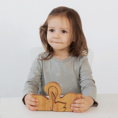 Пазл Семья лебедей